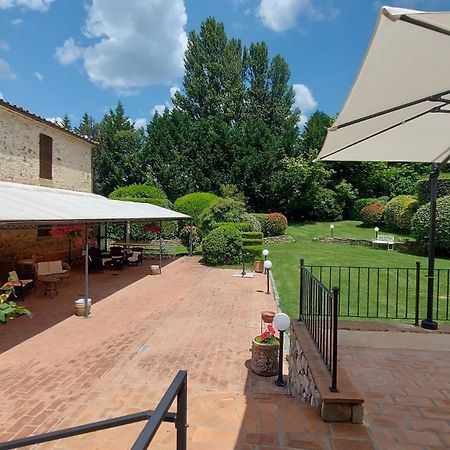 أمبيرتيدي Country Hotel Poggiomanente المظهر الخارجي الصورة