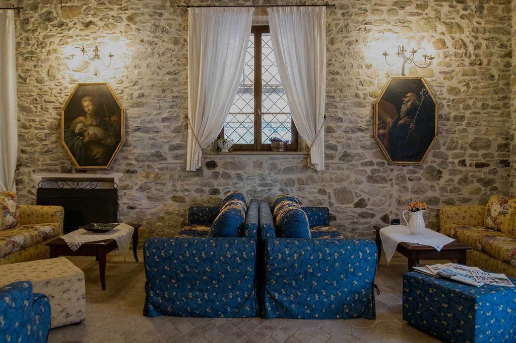 أمبيرتيدي Country Hotel Poggiomanente المظهر الخارجي الصورة