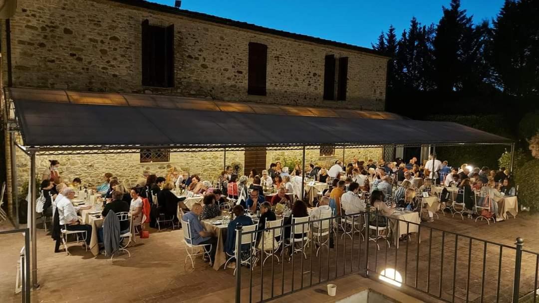 أمبيرتيدي Country Hotel Poggiomanente المظهر الخارجي الصورة