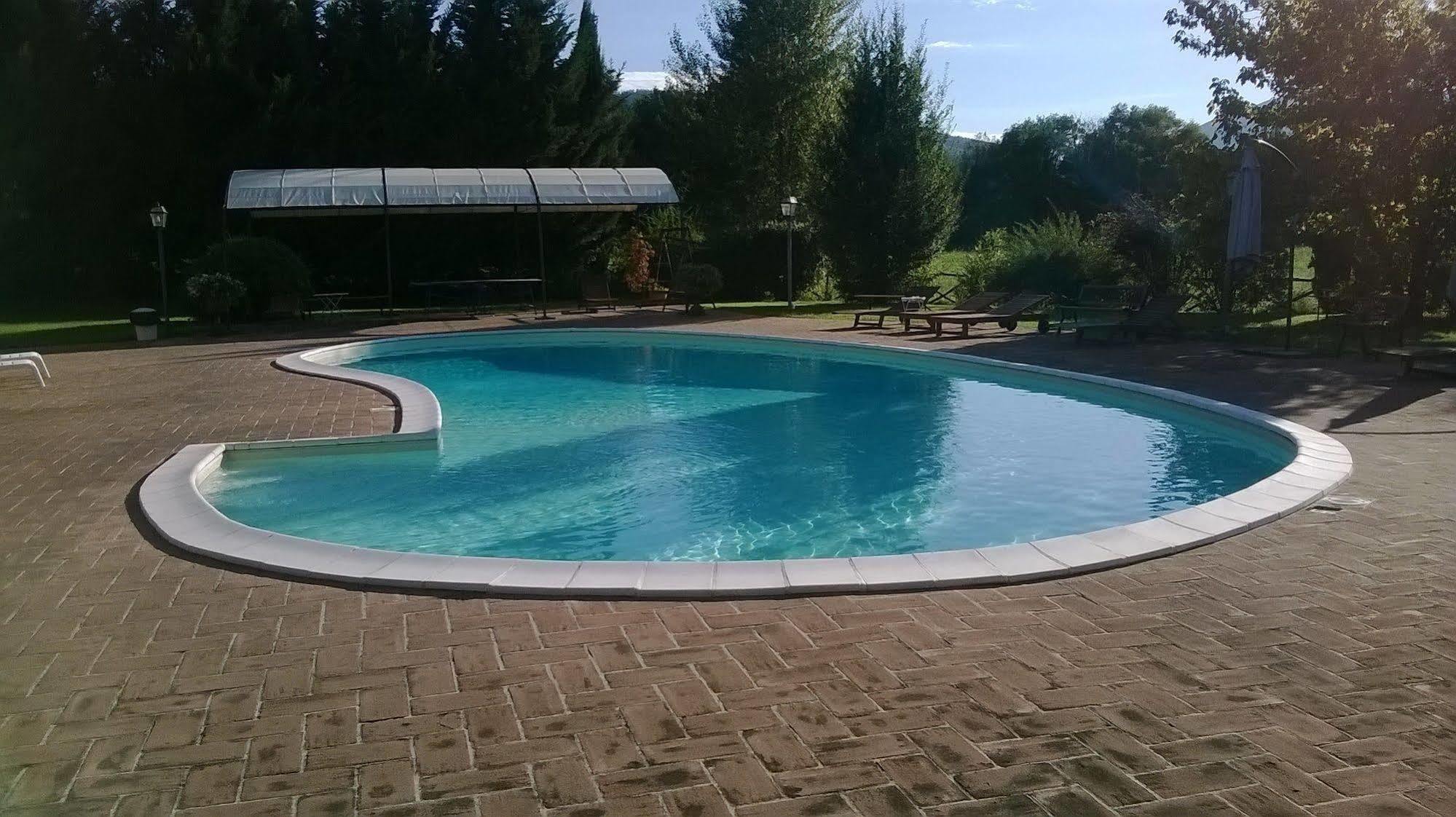 أمبيرتيدي Country Hotel Poggiomanente المظهر الخارجي الصورة