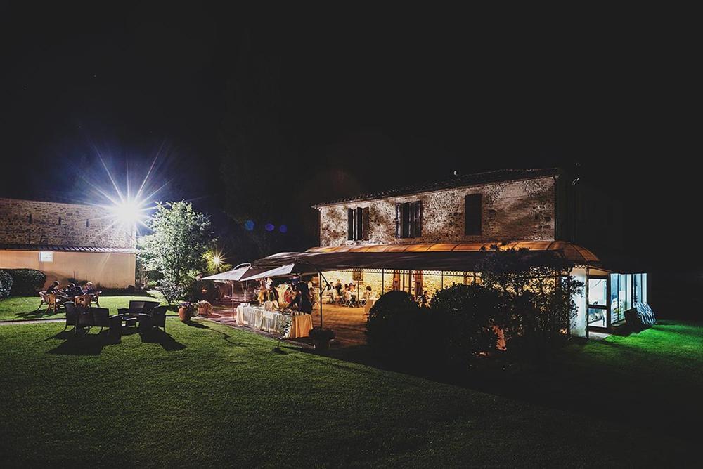 أمبيرتيدي Country Hotel Poggiomanente المظهر الخارجي الصورة